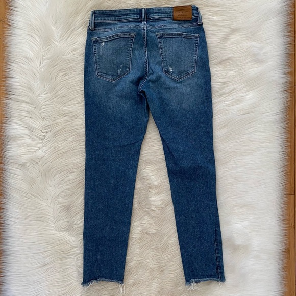Lucky Brand Distressed Raw Hem Lolita Skinny Jeans - Picture 7 of 12
